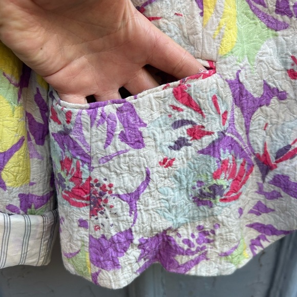 Etro Milano Floral Blazer, size 8 - Picture 8 of 15